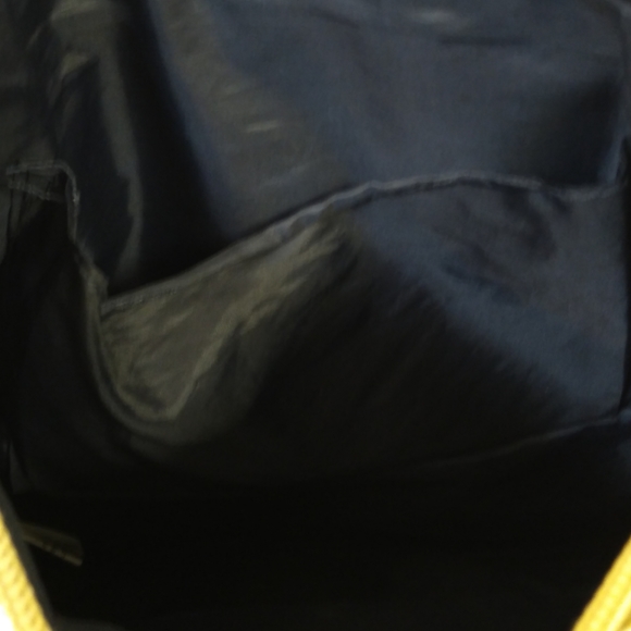 tommy hilfiger purse - Picture 5 of 6